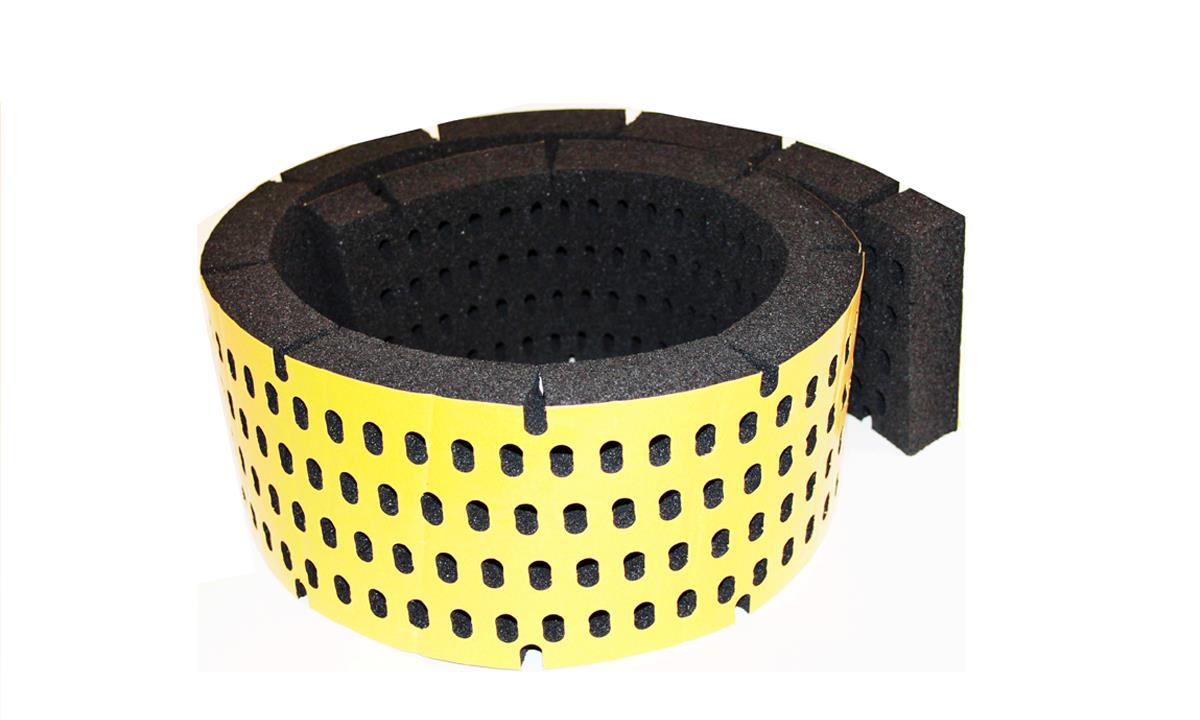 AAG ergonomic suction pads for heavy lifting.